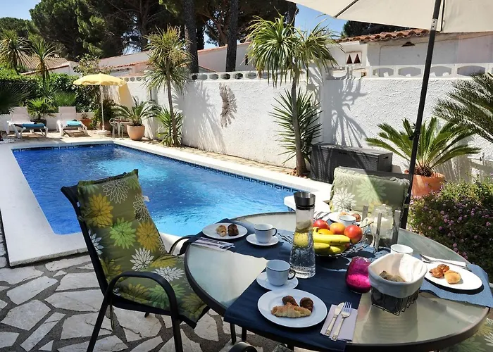 Villa Pi Gran A L' Escala