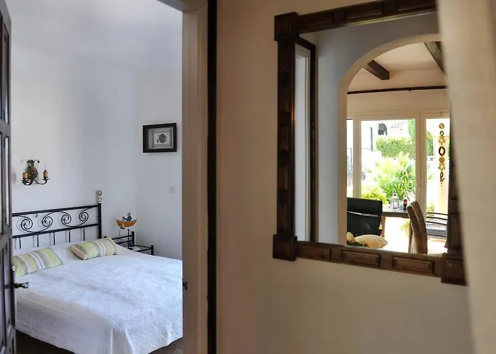 Pi Gran A L' Escala